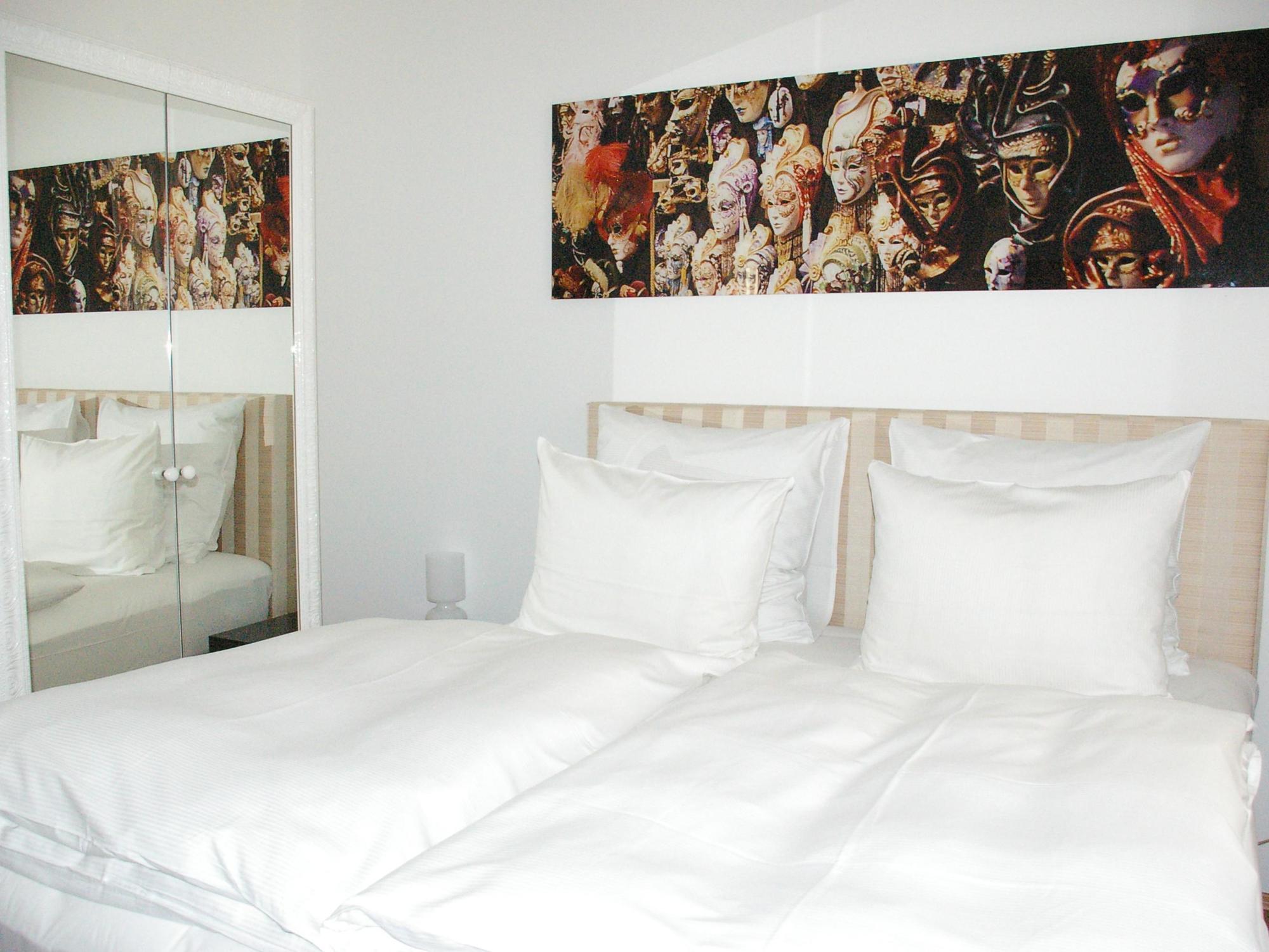 The Garden Aparthotel 4*